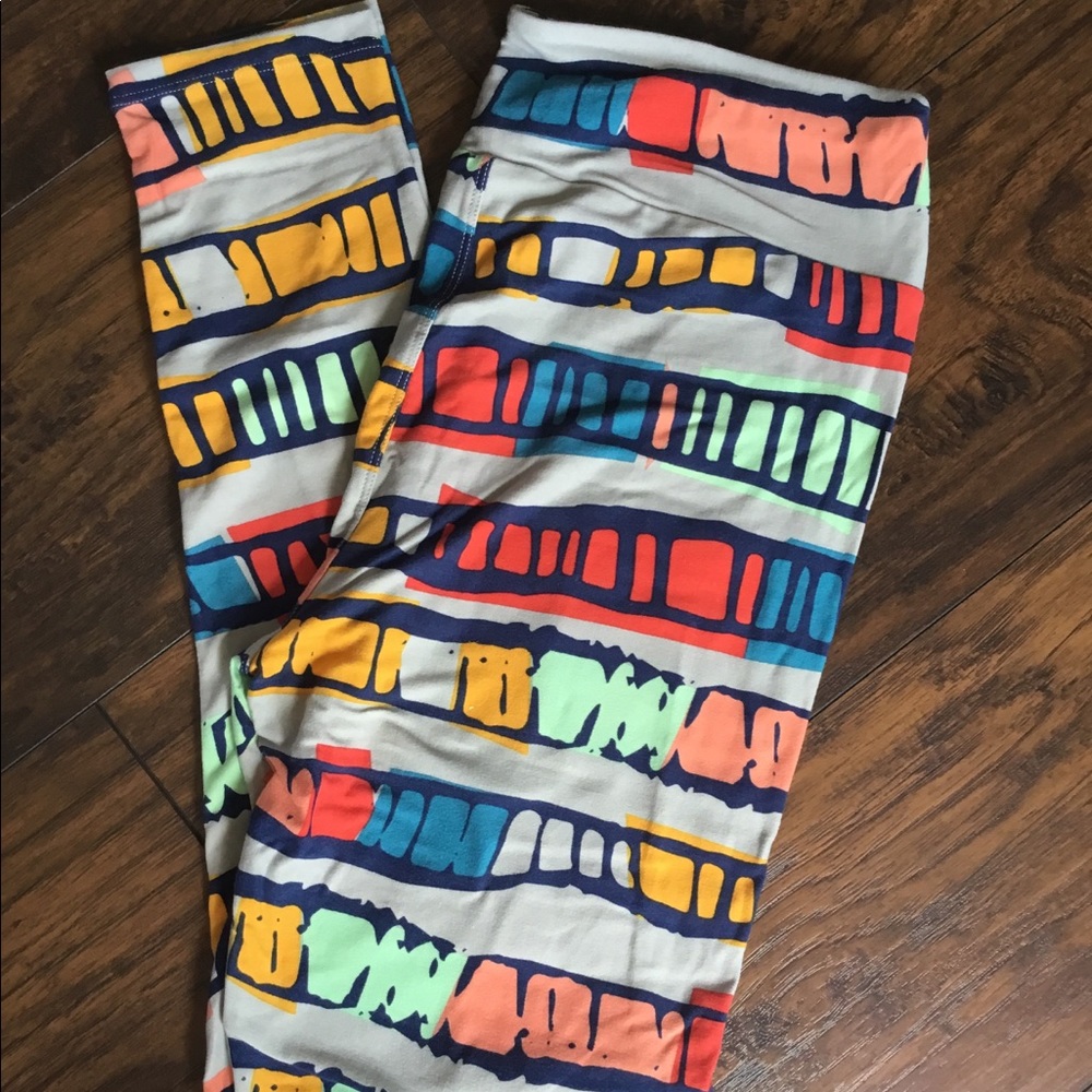 Lularoe TC buttery soft Leggings